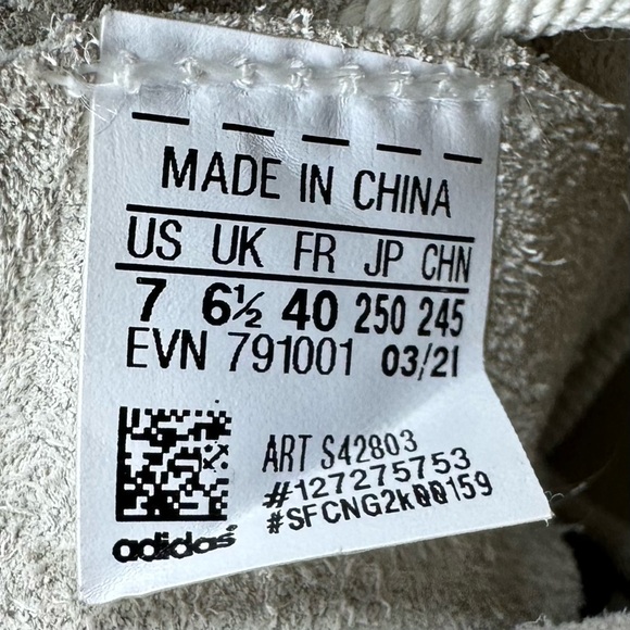 adidas Triple Platforum Hi‎ Off White Shoes - Size 7 Men’s, 8.5 Women’s (S42803) - Picture 9 of 9